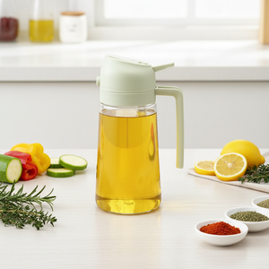 Bouteille d'huile en verre double usage la plus vendue avec <span class=keywords><strong>bouchon</strong></span> à vis et bec verseur noir pour la cuisine - Product Image 1