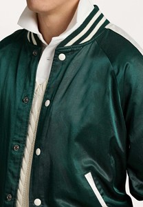 แจ็คเก็ตวาร์ซิตี้ผ้าซาตินวินเทจคุณภาพสูงปี 2025 ขายส่ง แจ็คเก็ตเบสบอลแบบมีปกตั้ง ระบายอากาศได้ดี สำหรับผู้ชายและทุกเพศ รุ่นปี 2025 - Product Image 4