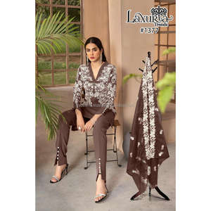 Collection Fabzone en TUNIQUE & Cigarette Duptta… - Product Image 2