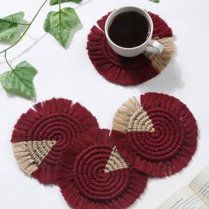 แผ่นรองแก้วมาคราเม่ทำมือคุณภาพพรีเมียมขายดีอันดับต้นๆ, แผ่นรองแก้วดื่มทำจากผ้าฝ้ายรักษ์โลก, แผ่นรองแก้วทอสำหรับโต๊ะกาแฟ - Product Image 1