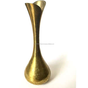 <b>Simple</b> Luxury Tabletop Brass Flower Vase Easy Movable French Style Hot Selling Home Decorative Item - Product Image 2