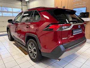 Toyota RAV4 2024 – SUV Familiar de Bajo Consumo con Comodidad y Seguridad Premium - Product Image 4