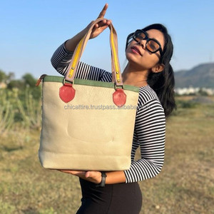 Nouveau élégant imprimé Animal recyclé fourrure cuir fourre-tout sous les bras sac femmes à la mode Multi couleur haute qualité femmes sacs à provisions - Product Image 5