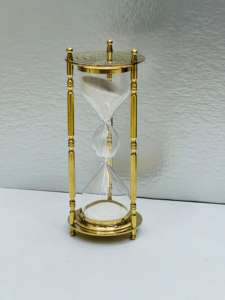 Reloj de Arena de 7'' Totalmente de Latón con Acabado en Latón, Diseño 3D de Ángel Animal |   Pie Decorativo Vintage para Mesa de Graduación - Product Image 4