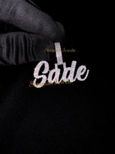 SHRAMAN DIAMOND Collar de Plata 925 con Letra Inicial Cursiva Personalizada, Estilo Hiphop, con Diamantes Cultivados en Laboratorio - Product Image 6