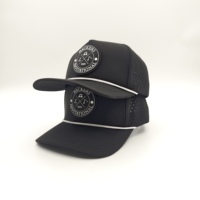 Gorra de béisbol Hackers Invitational 2025 negra de malla ajustada con estampado de goma en relieve unisex para golf, casual, primavera y verano