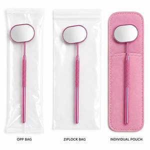Miroir de maquillage ovale rose avec poignée texturée pour une application précise - Product Image 3
