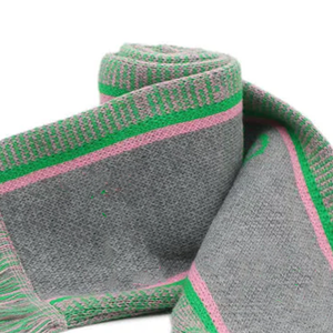 Écharpe en tricot jacquard gris AKA |   Broderie personnalisée longue rose et verte |   Ensemble d'écharpes d'hiver unisexes épaisses et chaudes Alpha Kapa Alpha Sorority - Product Image 3