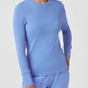 T-shirt à manches longues pour sous-tenue médicale - Product Image 3