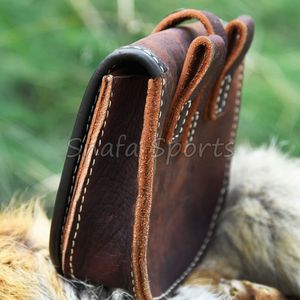 Sac banane en cuir végétalien doux et mat, personnalisable avec logo OEM, fermeture éclair dorée, sangle réglable, idéal pour les voyages - Product Image 3