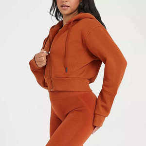 Hoodie court léger pour femme avec logo personnalisé, style streetwear, respirant, épaules tombantes, fermeture éclair intégrale - Product Image 3