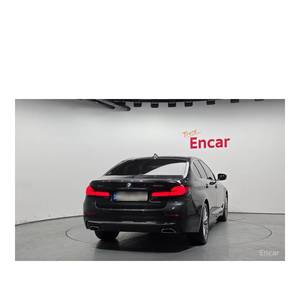 BMW Serie 5 530i XDrive 2023, Lujo, Volante a la Izquierda, Caja de Cambios Automática, Solo 18,449 km - Product Image 4