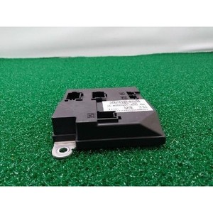 ECUs et modules informatiques d'occasion de classe E 2115453532 - Product Image 1