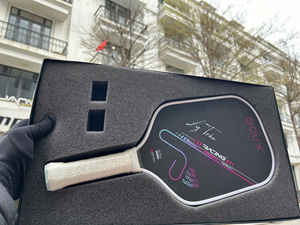 Paleta de Pickleball Alargada EAVX Gen 4, Cara de Fibra de Carbono Cruda 3K, Núcleo de Panal de PP de 16 mm, Ligera, Duradera e Impermeable - Product Image 4