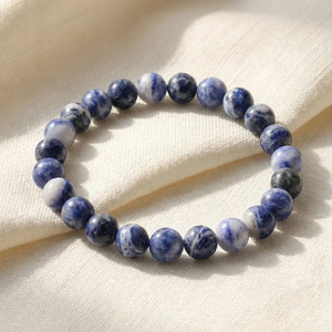 Bracelet en perles de sodalite, forme sphérique polie, bijoux en cristal écologiques - Product Image 2