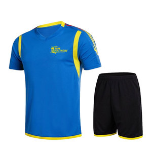 Professional Look Modern Design Soccer Uniform Breathable Moisture Wicking Team Kit for Clubs OEM Service Customizable - Product Image 1