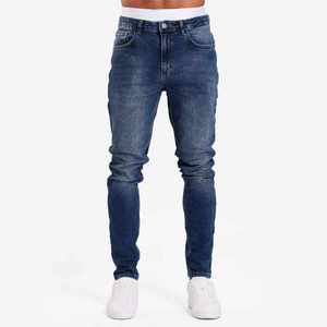 Jeans slim pour homme sur mesure OEM, denim extensible de haute qualité, style hip-hop avec broderie et rivets, confort ultime - Product Image 1