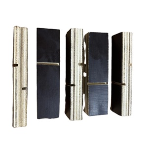 ไม้อัดเคลือบฟิล์มสีดำล้วน/ไม้อัดเคลือบฟิล์มสีดำล้วน  ขนาด 4x8  หนา 3/4 นิ้ว ผลิตในเวียดนาม ใช้สำหรับงานก่อสร้าง แบบหล่อคอนกรีต  วัสดุก่อสร้าง - Product Image 1