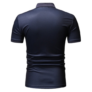 Polo à manches courtes bleu et noir à blocs de couleurs géométriques, coupe ajustée, décontracté, tricoté, séchage rapide - Product Image 3
