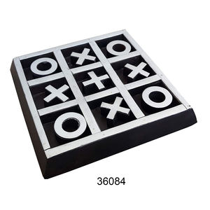 Jeu de Tic Tac Toe décoratif en bois pour la décoration de table basse, alliant jeu interactif et accent de style pour la maison - Product Image 6