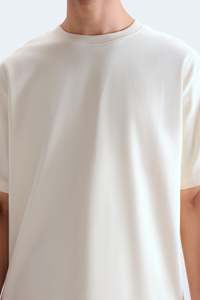 Camiseta de Algodón para Hombre, Corte Regular, 220g, Cuello Redondo, Manga Corta, Logotipo Frontal, Color Liso, Transpirable, Informal, Tejido de Punto - Product Image 4