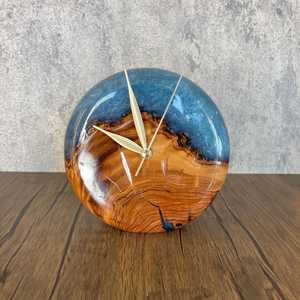Pophorizon Handcraft Luxury Custom Size Color Wood Resin Clock Olive Wood <b>Table</b> Clock Wooden <b>Epoxy</b> <b>Tables</b> Clock - Product Image 1