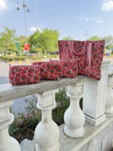 Conjunto de Bolsos Ecológicos de Algodón Acolchado con Estampado de Sandía, Bolso de Hombro con Cremallera, Bolsas de Viaje para Cosméticos y Artículos de Aseo - Product Image 6