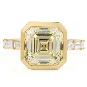 Anillo de banda con corte Asscher de 5.02 quilates, cultivado en laboratorio, con engaste de baguette, chapado en oro de 18k, diseño de lujo - Product Image 1