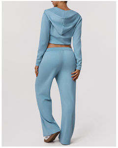 Ensemble de survêtement vintage à capuche pour femme, tricoté en polyester/coton, coupe classique, motif écossais, streetwear, manches courtes, écoresponsable - Product Image 2