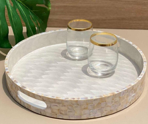 Bandejas Decorativas de Nácar Redondas para Mesa, Decoración del Hogar y Cocina, Excelentes Bandejas de Nácar para Servir Jugos y Bebidas - Product Image 4
