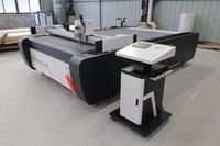 Découpeuse phénolique de panneaux de Pir de feuille de rendement élevé pour la fabrication de conduit d'air