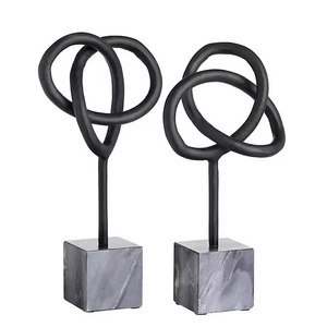 Sculpture Métallique Abstraite Contemporaine pour Projets de Design d'Intérieur de Luxe, Sculptures en Aluminium Fabriquées à la Main, Décoration de Table - Product Image 5