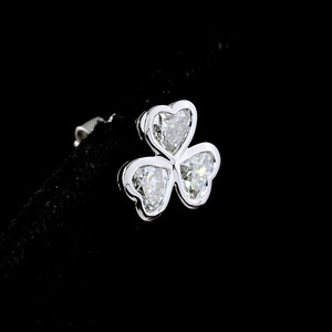 Pendientes de Diamante Cultivado en Laboratorio con Corte Corazón y Trébol de Tres Hojas, Oro 10K 14K 18K, Plata 925 935, Regalo de Boda y Compromiso para Mujer - Product Image 4