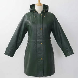 Veste coupe-vent longue à manches longues en cuir imperméable vert foncé avec doublure en coton écologique pour femme, logo personnalisé, automne - Product Image 1