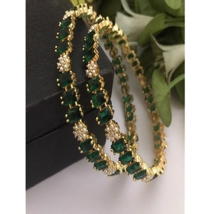 Fashionable Gold Plated Amethyst And Stone Look <b>Bangle</b> Bracelets <b>Set</b> For Women Classic Style Party Jewelry - Product Image 3