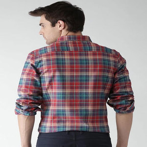 Vente en gros de chemises en coton personnalisées pour hommes à la mode T-shirts décontractés à manches longues avec col polo - Product Image 2