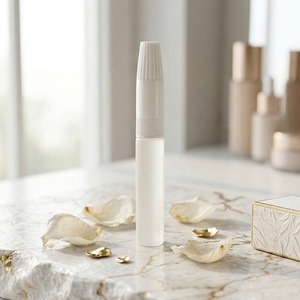 กาวติดเล็บปลอมชนิดกด 2 กรัม สูตรเฉพาะ UV รับผลิตแบรนด์ส่วนตัว OEM/ODM - Product Image 3