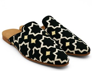 Mules de luxe pour femmes – Design marocain fait main - Product Image 2