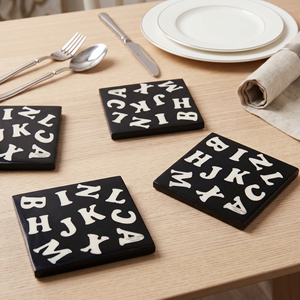 Posavasos con incrustaciones de resina Alphabets, decoración costera con temática de playa para la decoración de la Mesa de su hogar y accesorios> Tapetes y almohadillas - Product Image 1