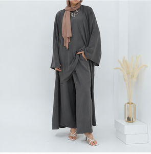 Conjunto de 3 piezas de ropa musulmana modesta para mujer: Abaya abierta, cárdigan, túnica larga y pantalones de pierna ancha. Ropa islámica. - Product Image 6