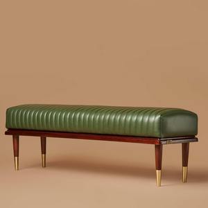 ม้านั่งตัดหนังแบบเส้นตรง หนังสีเขียว คุณภาพสูง พร้อมโครงขาไม้กระถินณรงค์แข็งแรง ราคาส่งออกขายส่ง - Product Image 1