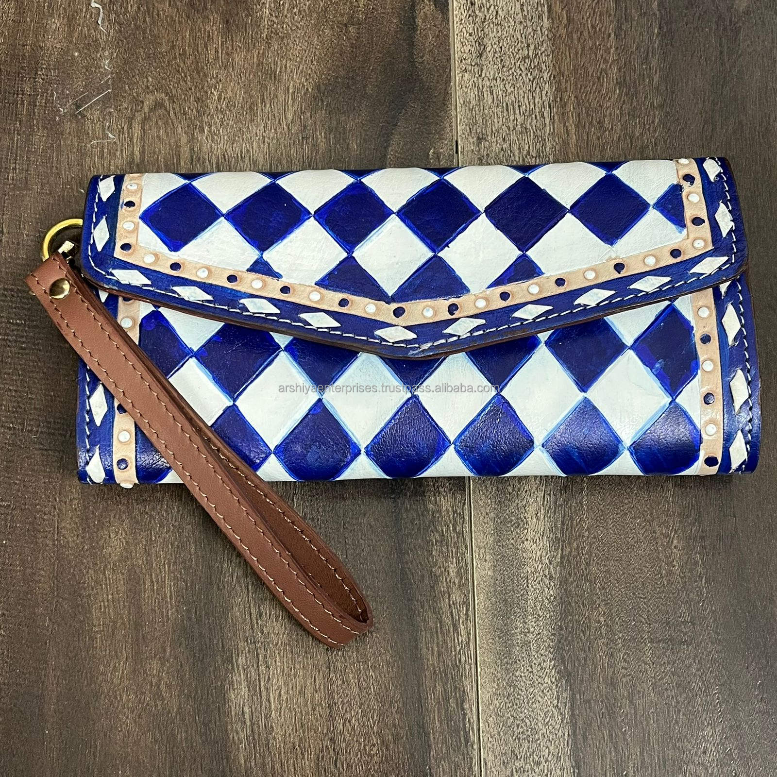 ลายตารางหมากรุกสีน้ำเงินและขาว