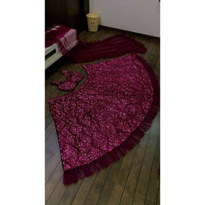 Lehenga Choli Morado con Bordado y Lentejuelas para Fiesta, Ropa de Actuación, Talla M, 1600g - Product Image 2