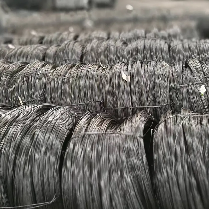 Hochwertige chinesische Herstellung Drahtnagelherstellung Rohmaterial schwarze Glättespulen Eisendraht