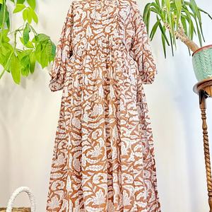 Pur coton Maxi robe indien bloc imprimé terreux élégant confortable vêtements de jour tenue de plage respirant tissé col rond taille naturelle - Product Image 1