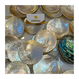 Bandeja de nácar con tiras de nácar sobre base con apariencia de teca para degustación de postres y servicio de café, hecha a mano en Vietnam. - Product Image 3