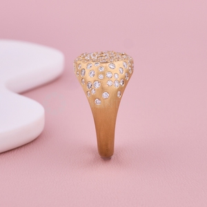 Bague en or blanc avec diamant de laboratoire de qualité supérieure, bijoux fins en diamant, bague à diamant rond pour femmes, provenant d'Inde. - Product Image 4