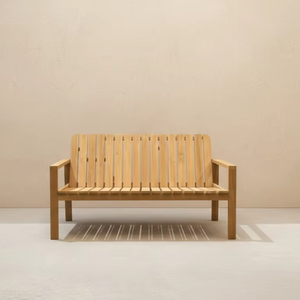 Conjunto de sofás para exteriores Catarina, fabricado con madera de teca de alta calidad de Indonesia para el mercado global a un precio asequible. - Product Image 6