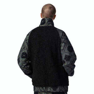 Men's Techwear Sherpa Fleece Jacket Paisley Bandana Patchwork Streetwear Harajuku Winter Warm Tactical Hip Hop Bomber Coat Parka - Product Image 3