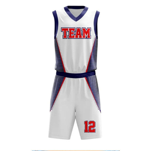 Uniforme de basket-ball personnalisé fabriqué au Pakistan pour hommes, uniformes de basket-ball en polyester de haute qualité pour l'entraînement, en vente - Product Image 4